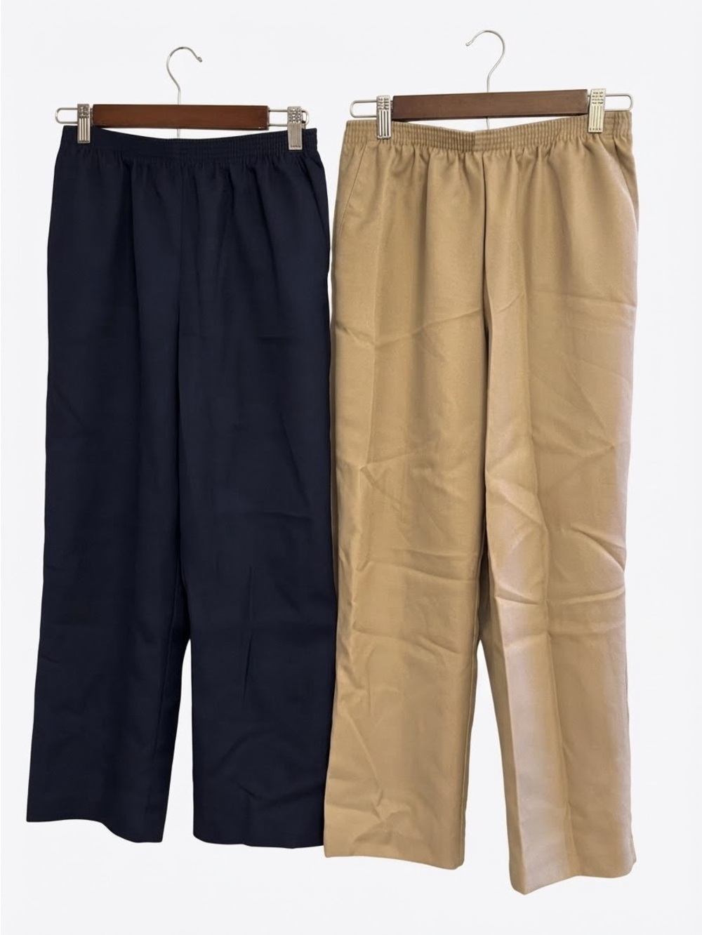 Women’s petite pants - women’s Alfred Dunner pants (qty 2) Elastic-Waist size 8P